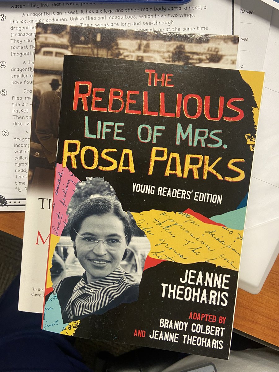 MsGooglephile's tweet photo. My new bookshelf entries courtesy of @RethinkSchools @ZinnEdProject just in time for @soledadobrien ‘s docu 🎬…was enlightened this summer while participating in @JeanneTheoharis zoom lecture…Mrs. Parks wasn’t a tired old lady on that bus… https://t.co/CeMN5H7G9N