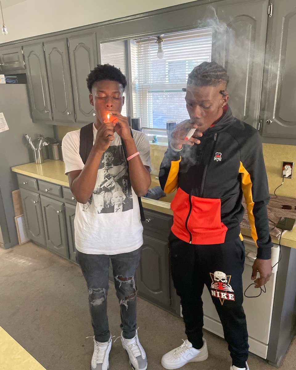 Kambaandz's tweet photo. 2x takeover🏆💤 https://t.co/ZiZoZZI2wY