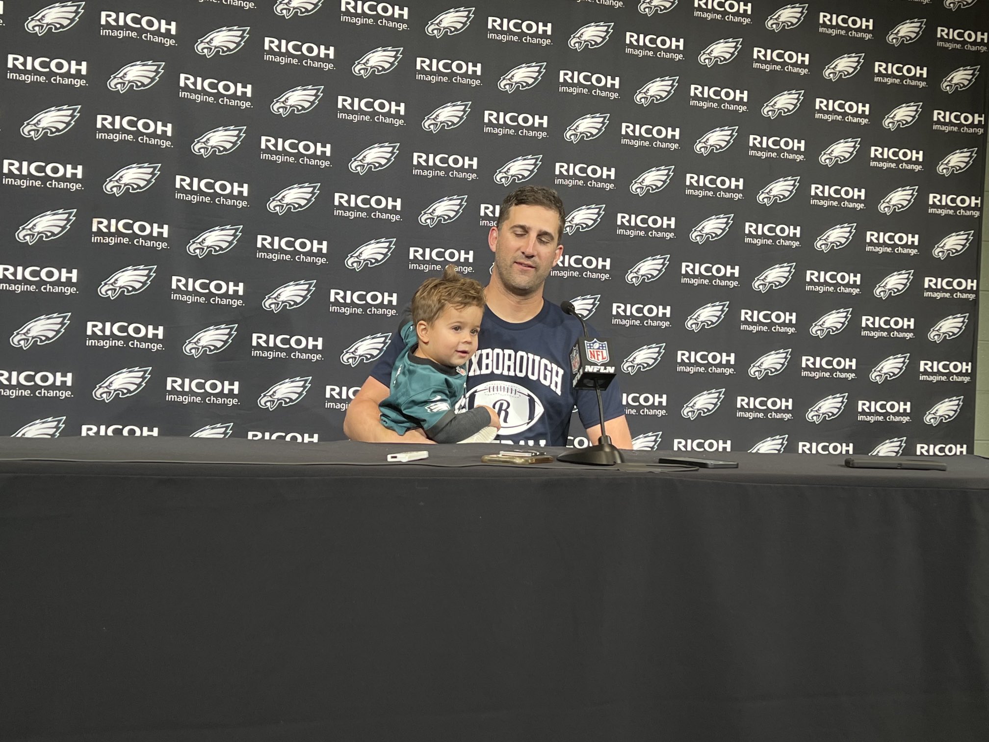 Jimmy Kempski on Twitter "Nick and son https//t.co/ZcAM3rMvVo" / Twitter