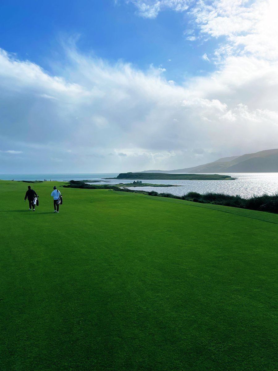 mrstevewinters's tweet photo. Huge thank you to @ukgolfguy for organising some truly wonderful golf at Ardfin to raise awareness for @KipawaCharity and to @DJRussellgolf for taking us around the stunning @TheMachrieLinks today. I had an incredible time, with brilliant people. https://t.co/BFBzae1hHJ