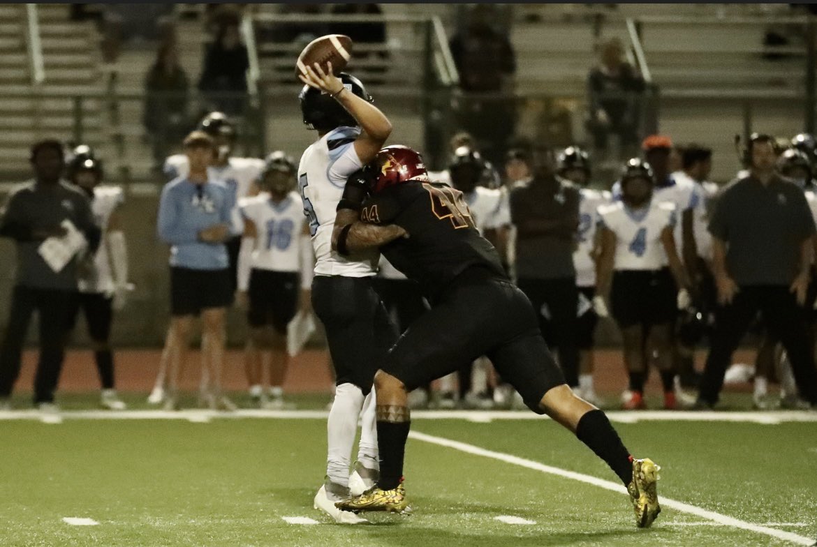 Michelangelo Loretto (@milo_loretto) on Twitter photo hudl.com/v/2JNm7n
Midseason highlights ⬆️⬆️⬆️
@gil2544 <a href="/RobertTuckerPCC/">Robert Tucker</a> @Coach_ParamoPCC <a href="/PCCLancerFB/">Pasadena City College Football</a> <a href="/PCCLancer/">PasadenaCityCollege</a> <a href="/PCCAthletics/">PCC Athletics</a> <a href="/TheRealEricFlow/">Eric Flowers</a> <a href="/CoachSteveChang/">Steve Chang</a> <a href="/JUCOFFrenzy/">JUCO Football Frenzy</a> <a href="/JuCoFootballACE/">JuCo Football Forer</a> hudl.com/v/2JNm7n
Midseason highlights ⬆️⬆️⬆️
@gil2544 <a href="/RobertTuckerPCC/">Robert Tucker</a> @Coach_ParamoPCC <a href="/PCCLancerFB/">Pasadena City College Football</a> <a href="/PCCLancer/">PasadenaCityCollege</a> <a href="/PCCAthletics/">PCC Athletics</a> <a href="/TheRealEricFlow/">Eric Flowers</a> <a href="/CoachSteveChang/">Steve Chang</a> <a href="/JUCOFFrenzy/">JUCO Football Frenzy</a> <a href="/JuCoFootballACE/">JuCo Football Forer</a>