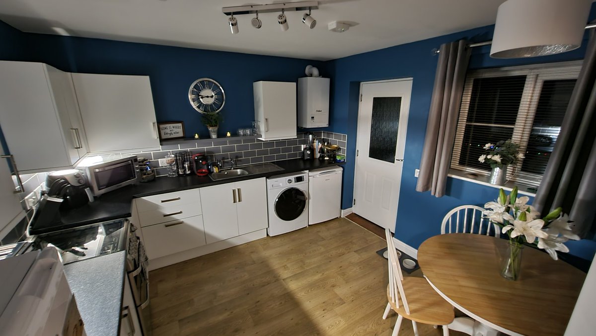 missmayo1984's tweet photo. I did a thing today... that's the kitchen painted using @ValsparPaintUK #yankeeblue love bold colours I do😍 https://t.co/90Yuoovvju