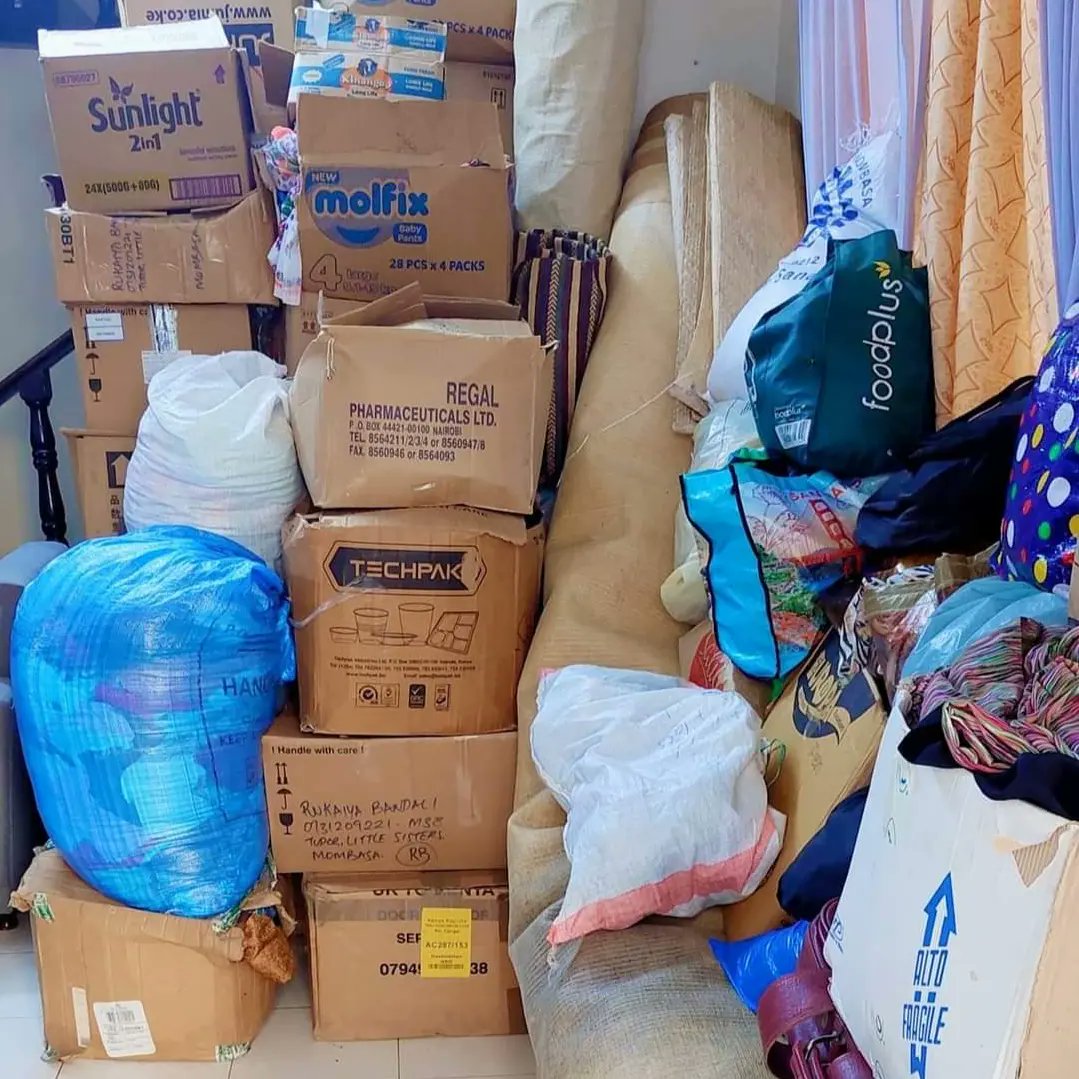 RB_organisation's tweet photo. Blessings Galore ❤️

Thank you Mombasa, Nairobi and Tudor Jamatkhanna for your love and support. 

We have received, keep receiving collections and continuously sorting for dispatch.

Blessings in abundance for your kindness. https://t.co/GG8K6rk0Cz