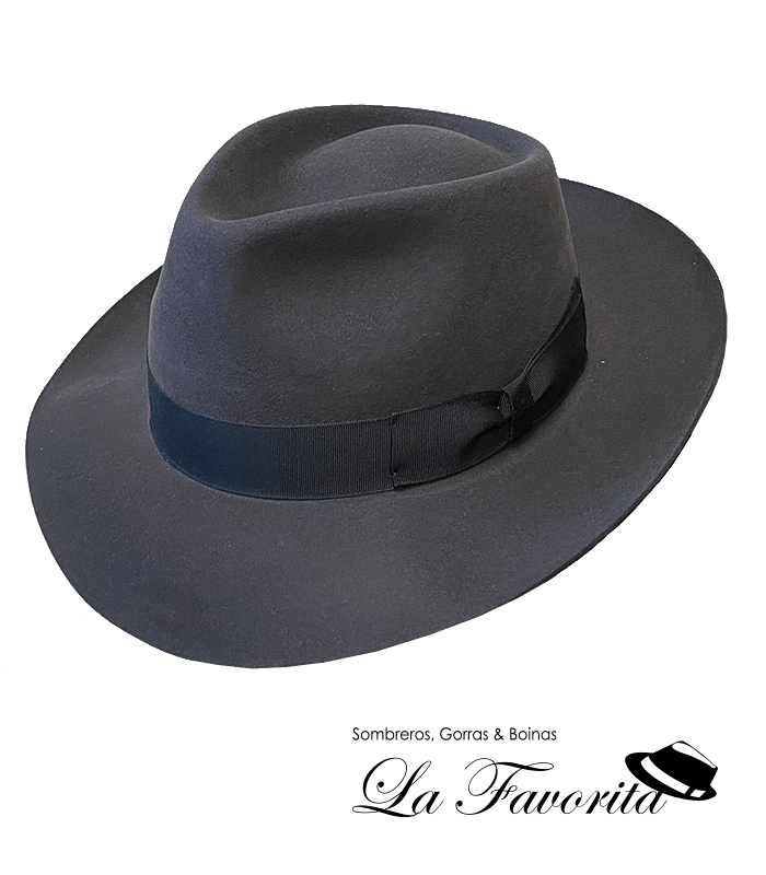 LaFavoritaCB's tweet photo. Sombrero clásico fedora de ala ancha (6,5 centímetros). Fieltro de lana completamente impermeable.
Disponible en 6 colores distintos. https://t.co/j9ekyRXZiR
#lafavorita #plazamayor25 #desde1894 #sombrereria #sombreros #fieltro #alaancha #hatlovers #hatshop https://t.co/ZvTaziO8ID