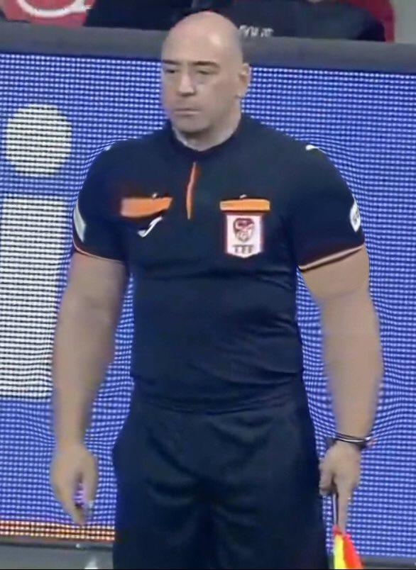 nocontextfooty's tweet photo. https://t.co/bACUNYKtT6