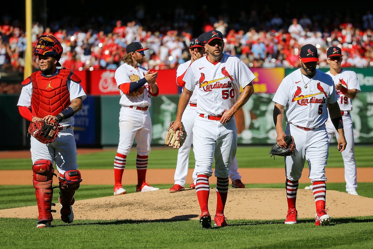 Yadi, Waino and Albert exit the <a href="/Cardinals/">St. Louis Cardinals</a>' game in the last regular season home game of the year.

What a moment ♥️⚾️ #STLCards