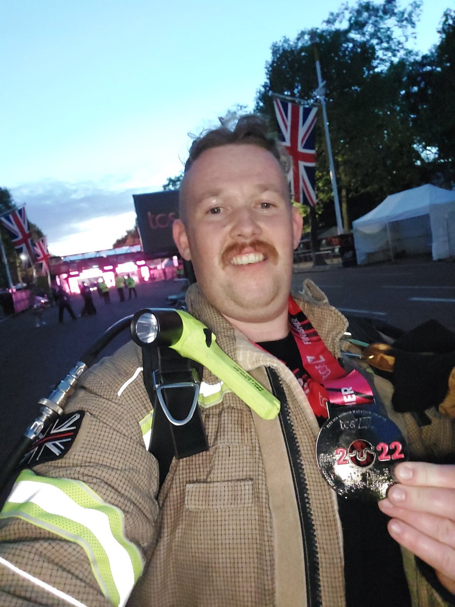 ff__jones's tweet photo. Well, that was horrendous! The hardest, most painful, most exhausting thing I've ever done, but I made it!

26.2 miles in firekit and BA for the The Firefighters Charity. If you would like to sponsor there's still time!

https://t.co/eWUQykHnMk https://t.co/QlS4bNfxVZ