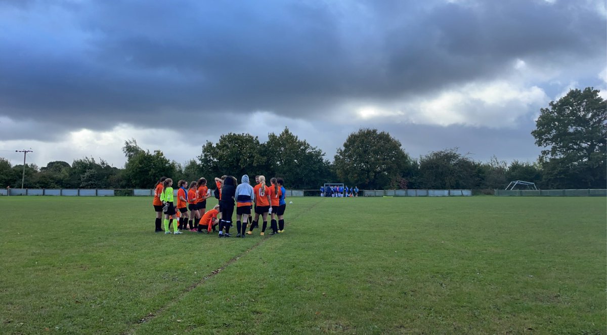 LivBlackReferee's tweet photo. Great to be back on the pitch this weekend with a fantastic match between @villa_U15s and @Didsfootygirls !!
The players, coaches and spectators were a credit to their respective clubs.  
#ThisGirlCan
#Referee 
#Grassroots https://t.co/p8vXyGY2s6