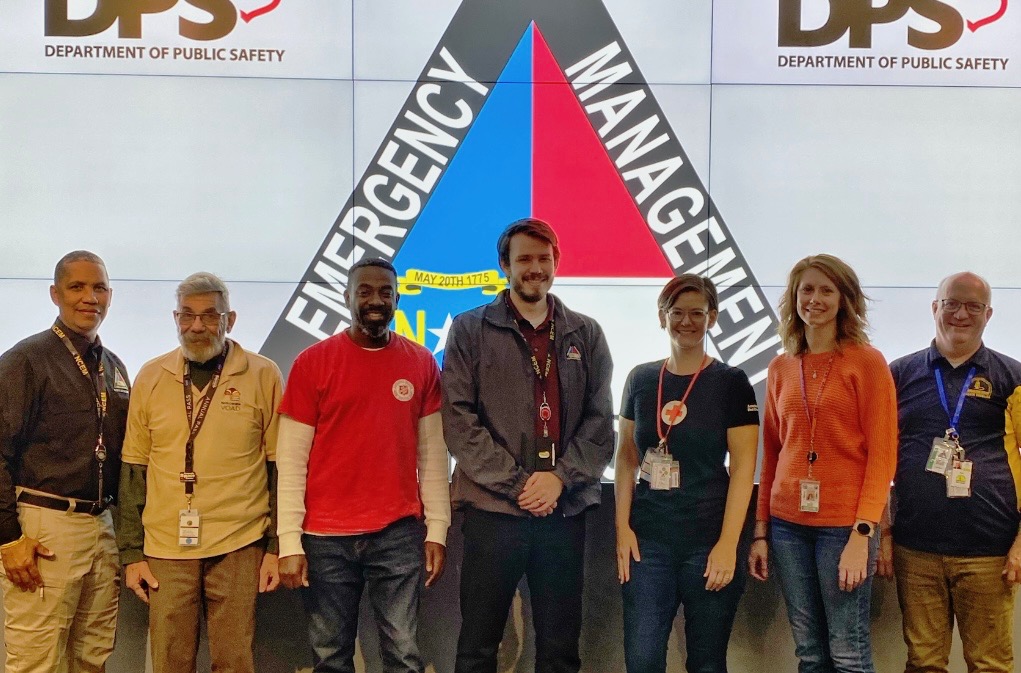RedCrossENC's tweet photo. Thank you to all the public service members, first responders, power restoration teams, officials, partners, volunteers and #RedCross volunteers who helped NC weather #Ian. 

@NCEmergency @sacarolinas @ncbaptist @ncvoad @NC_211 @DukeEnergy and many more! https://t.co/R9FWXD7YfA