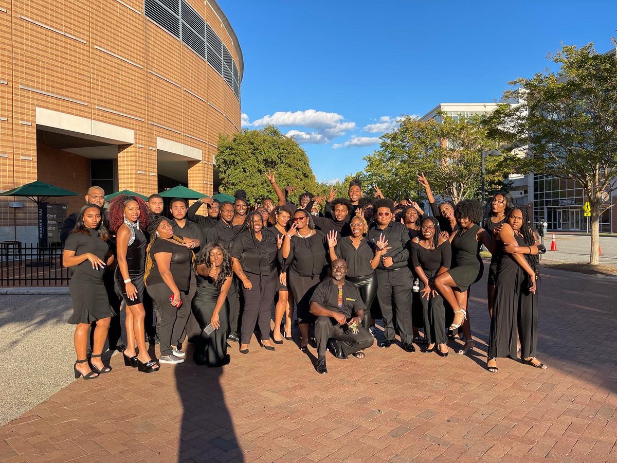 EbonyImpact's tweet photo. Just a few pictures from this year so far⛪️ https://t.co/yUhur8Iu76