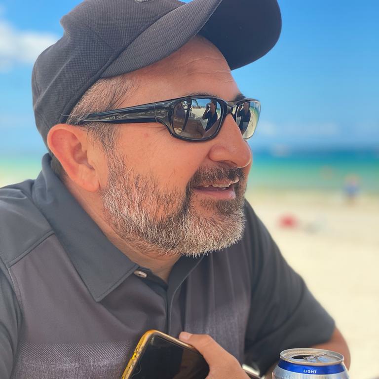 PacachoII's tweet photo. #NuevaFotoDePerfil https://t.co/mMcGu1ki6G