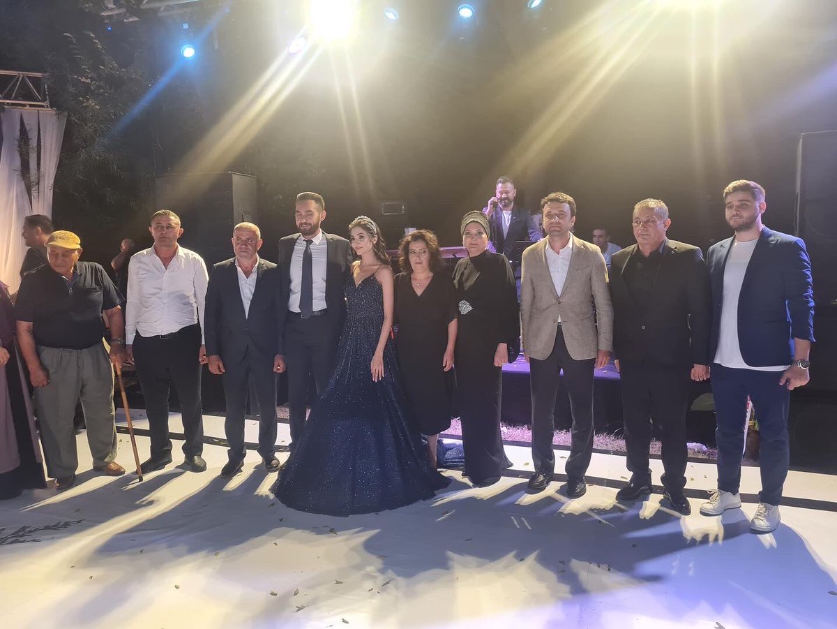 akkadinfinike07's tweet photo. Ak parti Antalya Milletvekili Mustafa köse vekilimizin katılımıyla Finike teşkilatımız olarak Obut &amp; Özdemir Ailelerinin evlatları Bensu &amp; Okan çiftinin Nişan merasimine katılım sağladık.
Evliliğe ilk adımı atan genç çiftlere bir ömür boyu mutluluklar diliyoruz.
@akkadinantalya https://t.co/IO93lNKsB2