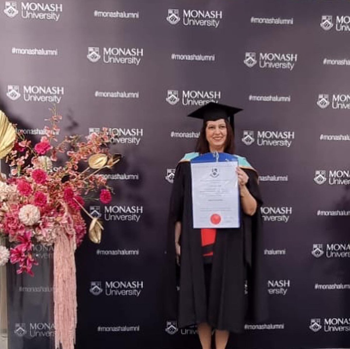 MindfulTeens's tweet photo. ‘Ancora Imparo’ - ‘Yet, I am learning’.
#graduation #monashuniversity #masterofcounselling #studentforlife #transformationaljourney https://t.co/0fdZTeHphy