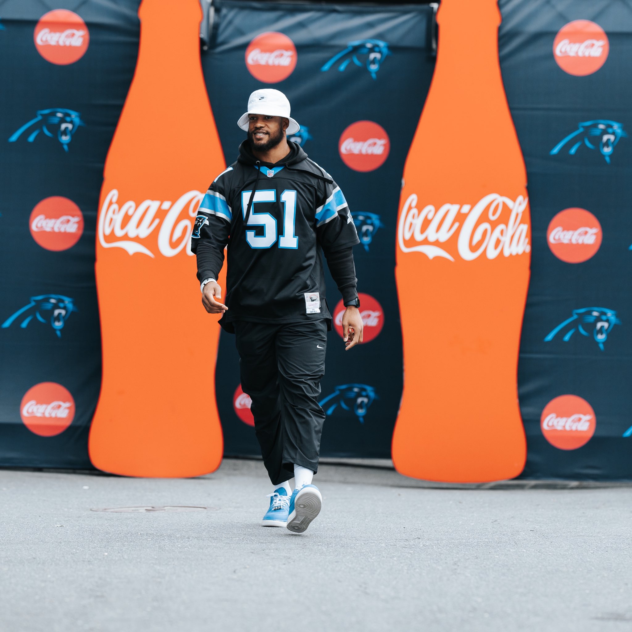 carolina-panthers-on-twitter-big-5-1-on-him-keeppounding-https