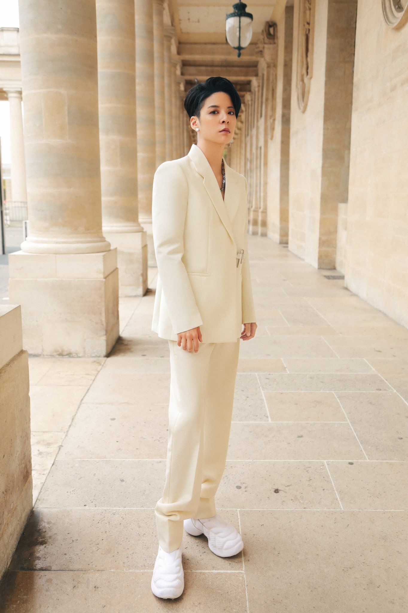 Amber Liu 刘逸云 on Twitter "Thank you for bringing me back to Paris