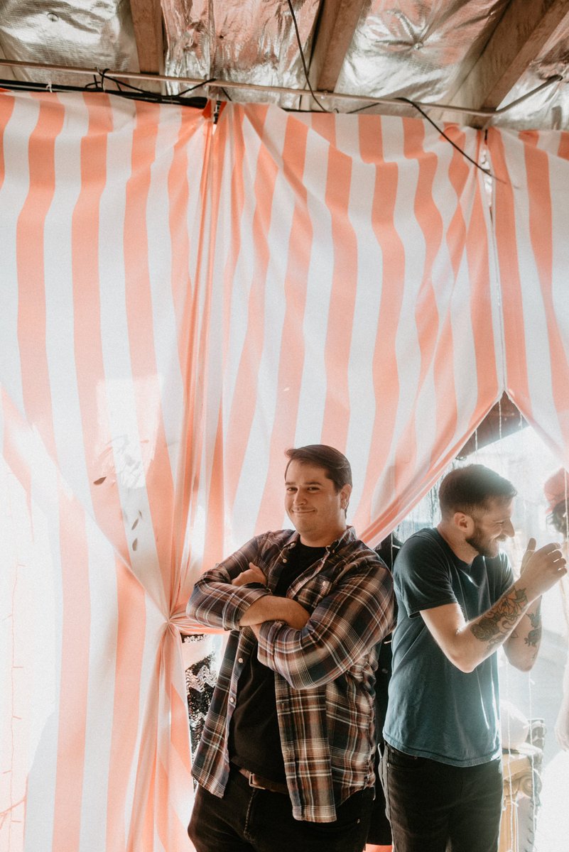 foxhound tweet media