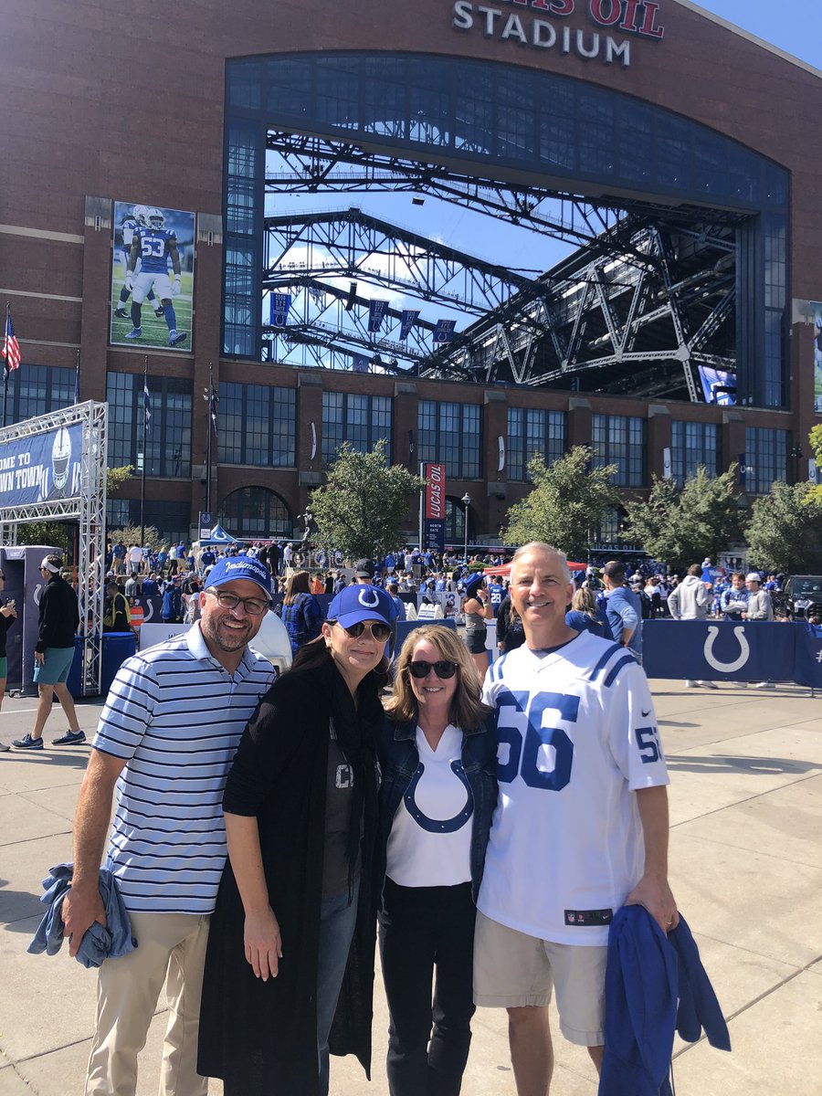 JmatteiJ's tweet photo. @Colts TENvsIND   Left the kids at home to cheer on the boys!! https://t.co/zydYXJcHUu