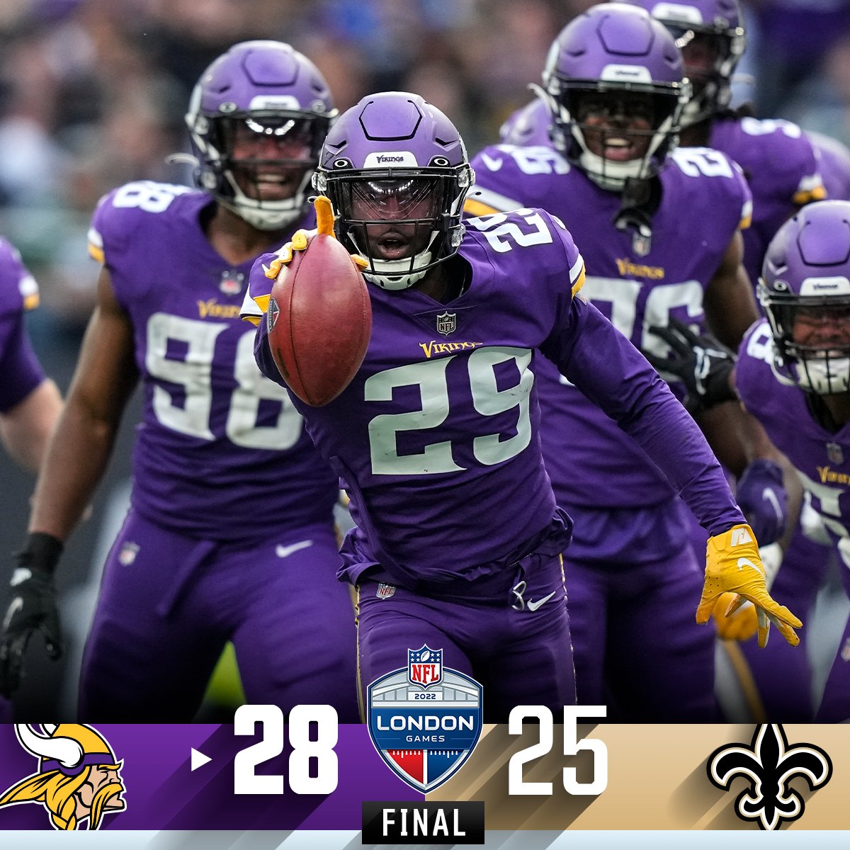 Now THAT'S how you open the International series. @NFLUK @Vikings #MINvsNO