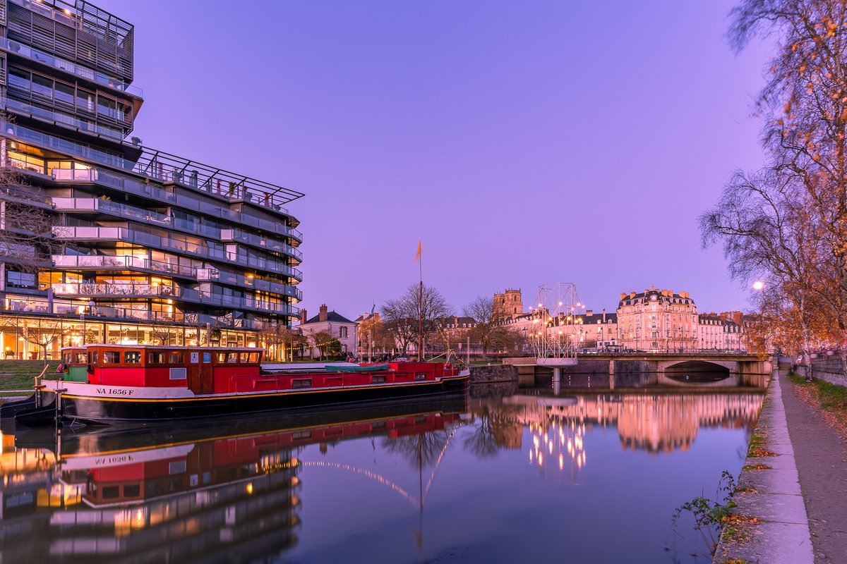PhotoTanouarn's tweet photo. Rennes - Quai de la Prévalaye

#illetvilaine #SonyAlpha #cityscape #sunset 
@metropolerennes @Rennes_presse https://t.co/Rl1aJMGFtI
