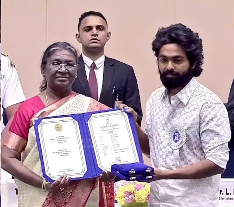 thambi75's tweet photo. Congratulations_Anna...🥰
@gvprakash https://t.co/GPuqhtZ6D8