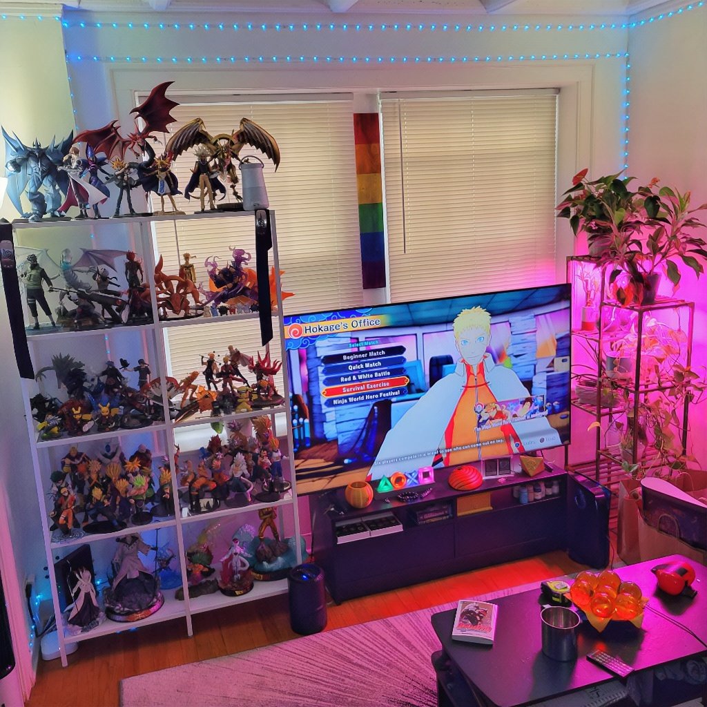10000sharingan's tweet photo. MySpace #chill #vibes #anime #mylittlespace #nerdy #plants #plantdaddy #animestatues #chicago #uptown #gay #gayspace #rainbow https://t.co/aGPAvC3Ksj