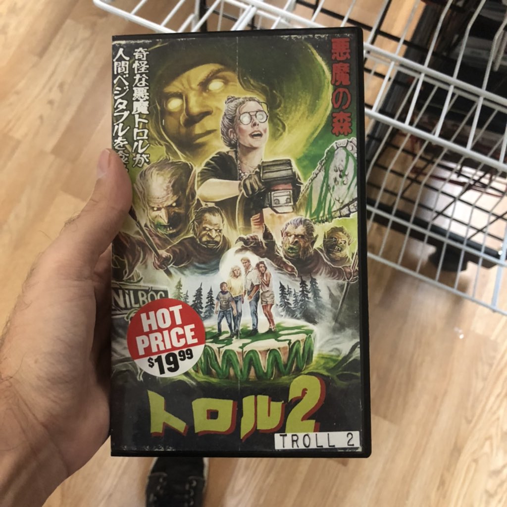 wolfsoul4's tweet photo. Also fantastic pieces of art and vhs from the always wonderful .@BrainBusterVid at #ViperVideo https://t.co/ha3WQWaD4K