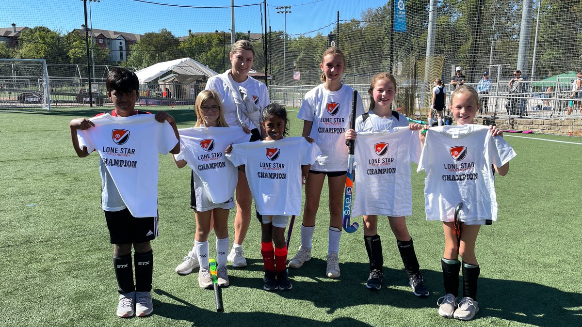 LoneStarFH's tweet photo. Grit, hustle and 🤎dedication to the game🤎Thank you @cowtownfh for a great day of hockey at Oktober 7s in Dallas!  #txfieldhockey #dallasfieldhockey #fortheloveofthegame https://t.co/KuYtGqNnvl