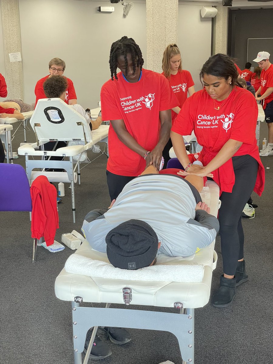 Alastair Thrush tweet media