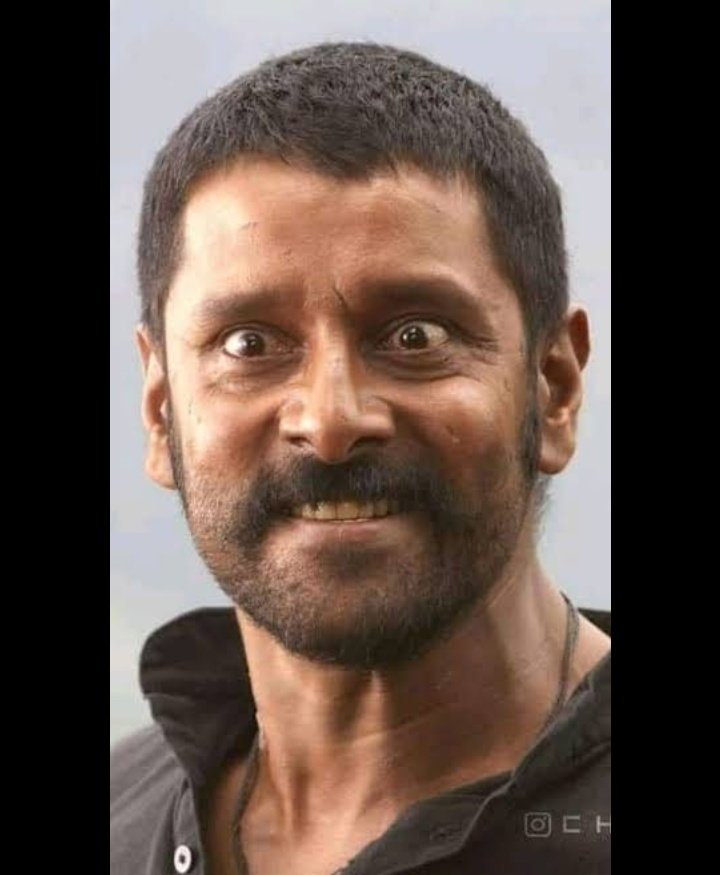 iammoviebuff007's tweet photo. Acting Powerhouse #ChiyaanVikram ..🔥 https://t.co/h8HsssvGc0