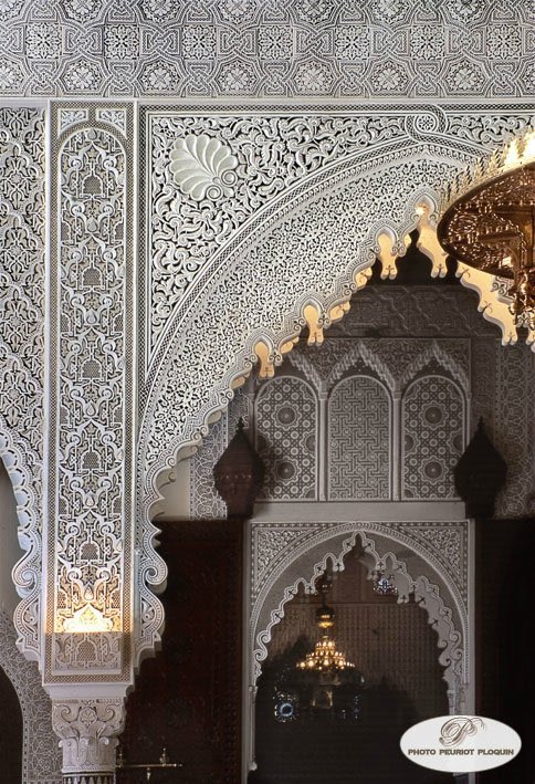 WealthofMorocco's tweet photo. Le gebs marocain (sculpture sur plâtre), un travail minutieux de nos artisans 🇲🇦 https://t.co/h4SCplN5LH