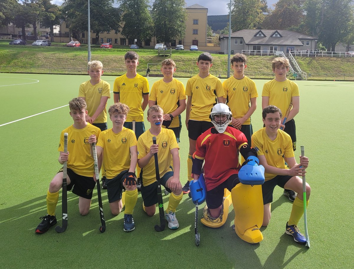 RailwayUnionHC's tweet photo. Our U16 boys team who played their first match of the season today v @CorinthiansHock . Thank you to Corinthians for hosting us.  This was our first U16 boys team fielded since pre pandemic. https://t.co/jnwyPj2IzN