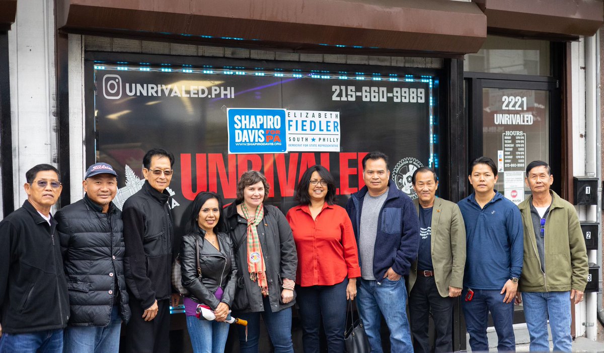 NinaAhmadPHL's tweet photo. Checking out the 7th Street commercial corridor, stopping in at Unrivaled-Phila to see the silk screening process in action makes me hopeful for the future. More opportunities less violence!! #firedupreadytovote🔥 #democratsdeliver https://t.co/ClWZGQnYUI
