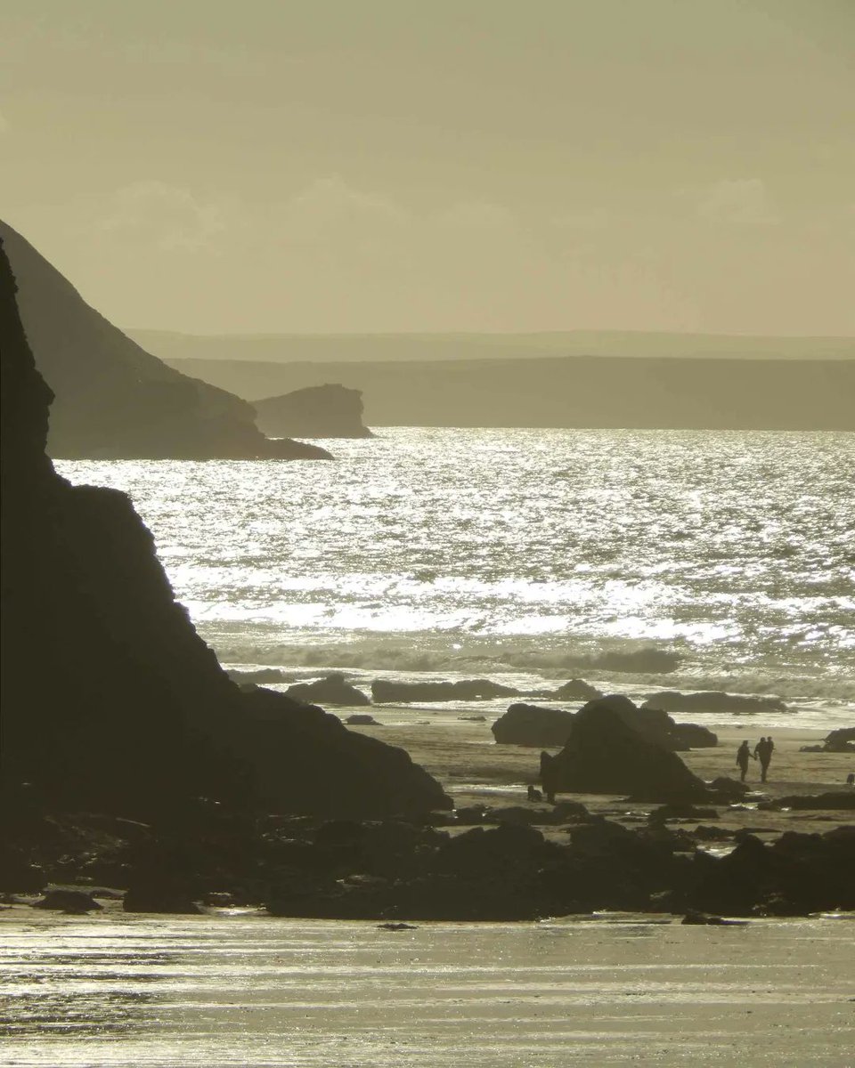 becquartcha's tweet photo. Stunning Porthtowan beach ☀️ https://t.co/Lr5RayEJUN