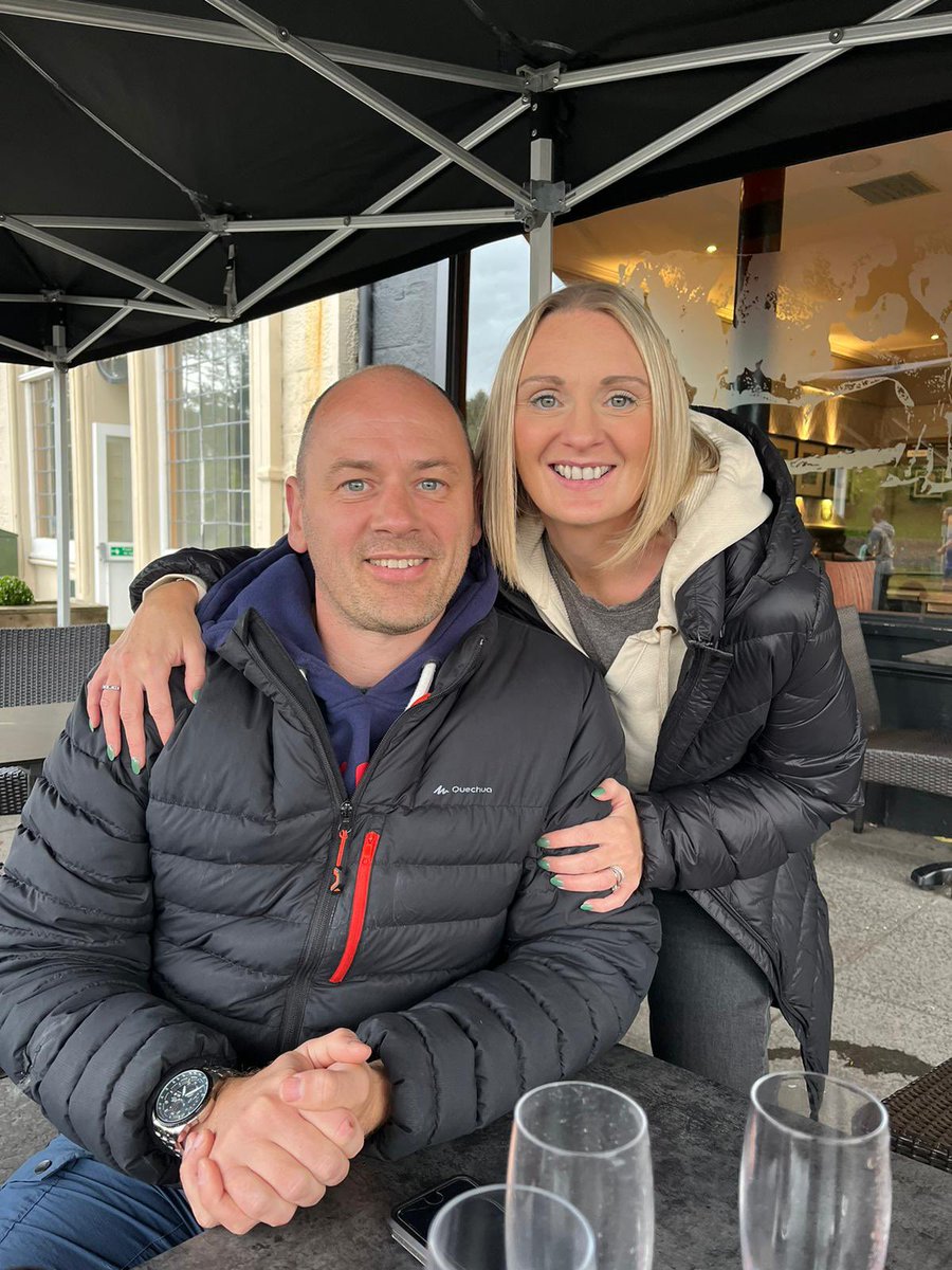 I did a run and now I’m enjoying drinks with my sis. Pretty good day. <a href="/UKRunChat/">UKRunChat</a> #ukrunchat