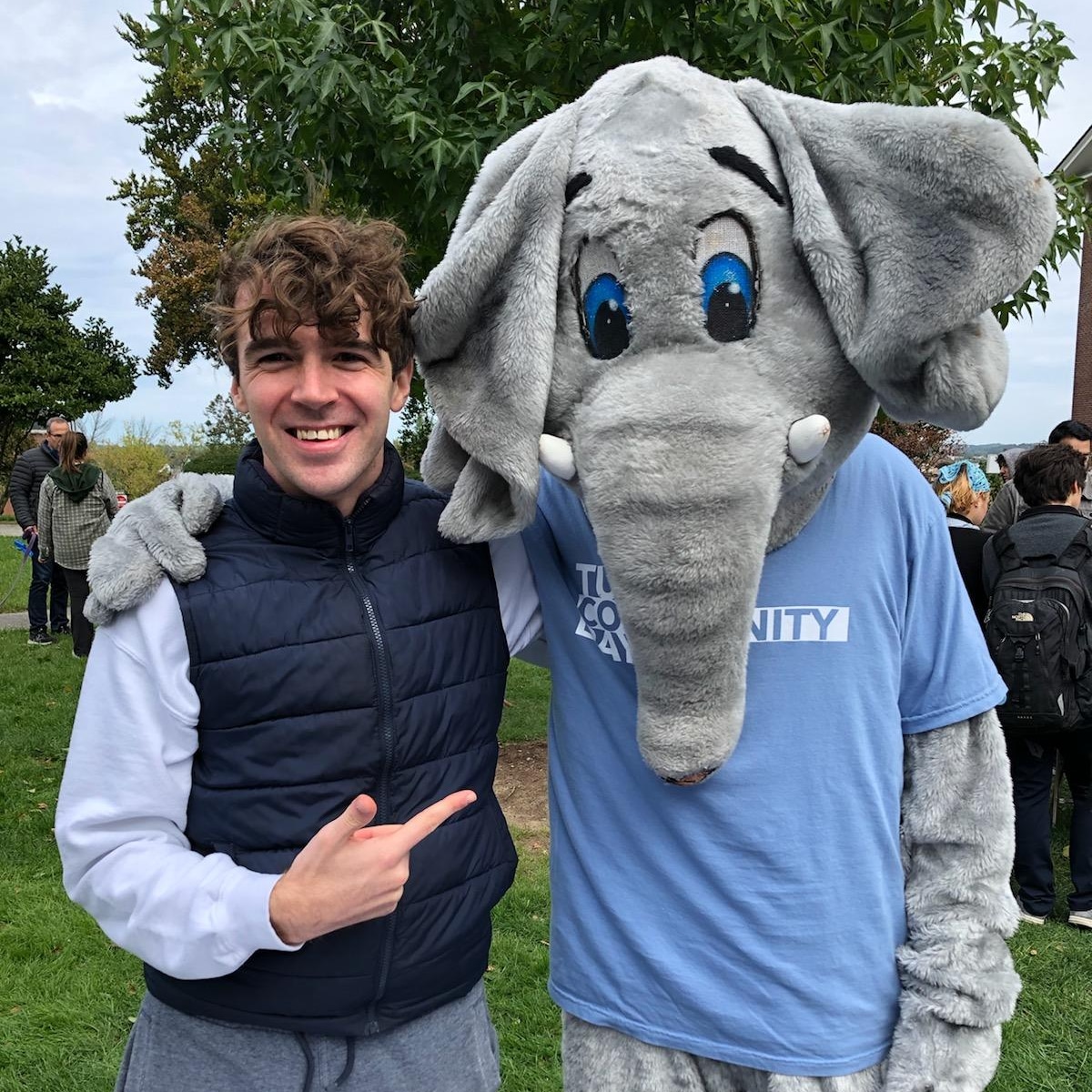 SCATV's tweet photo. Tufts Community Day is back, in-person, so we're hanging with Jumbo themself. Come see us and talk about #accessmedia https://t.co/vMTSp0eSYQ