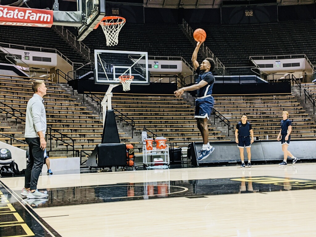 In an excellent session at the Fall 2022 PURDUE NABC Championship Basketball Clinic, <a href="/CoachLottich/">Matt Lottich</a> head men's coach at Valparaiso University, demonstrates how he wants a drill done and then watches it executed to perfection!