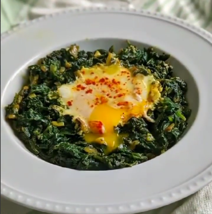 icro_sa's tweet photo. Persian spinach, parsley and mint sauté with poached eggsPersian spinach, parsley and mint sauté with poached eggs
#icro #سازمان_فرهنگ_و_ارتباطات_اسلامی #icro_sa #iran #infoicro #رايزني_فرهنگي_ايران_در_آفريقاي_جنوبي https://t.co/aEYx4gJTVf