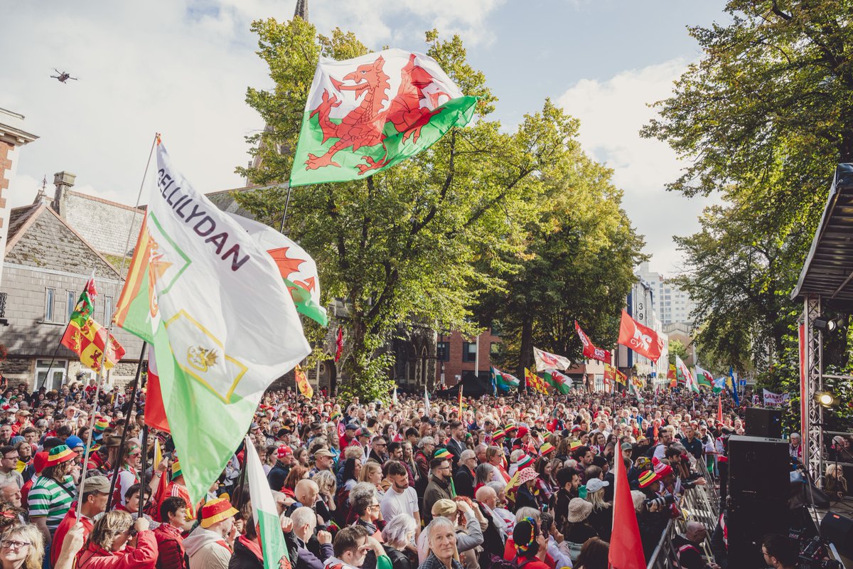 YesCymru tweet media