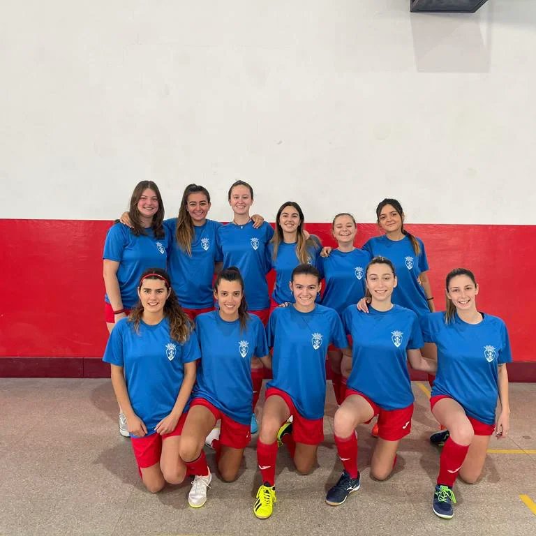 Aquesta any col•laborem amb l'equip sènior femení del <a href="/uecardona/">UE Cardona</a> . Molta sort noies en aquesta temporada que segur serà super exitosa.