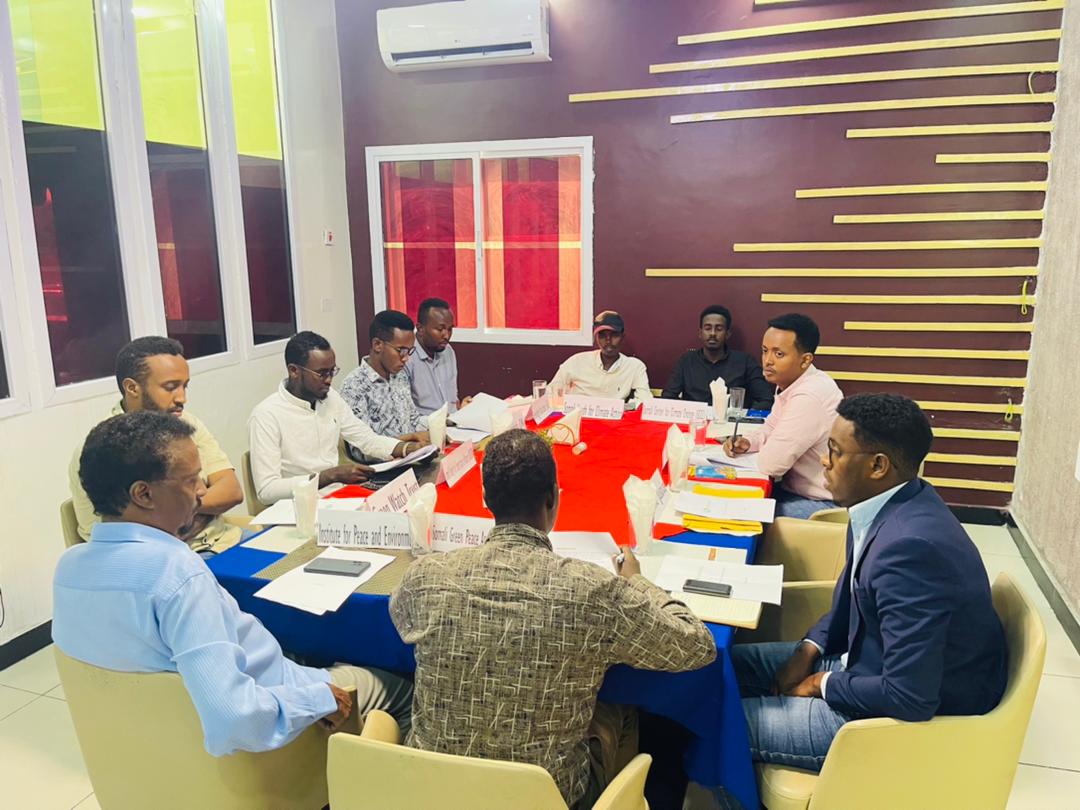 SoCAN_'s tweet photo. Today, the general assembly of @SoCAN_, which is the policy and decision-making organ for the network, elected @AbdilatifHaye as the executive director of #SoCAN.

#SoCAN is the first environmental and climate network in Somalia.

#SoCAN
#ClimateNetwork
#Environment
#Somalia https://t.co/mIp76mePWw