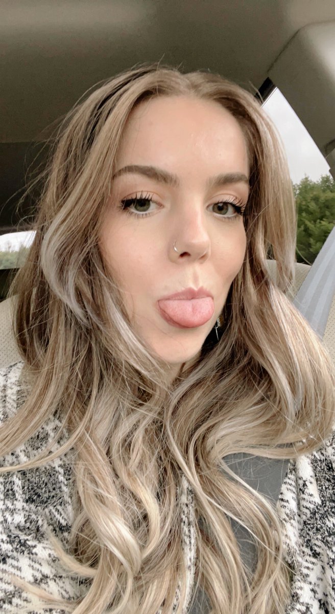 renwraiths's tweet photo. Some pre-wedding selfies from last night 🥰 we had lots of fun celebrating one of my most favourite people ❤️ https://t.co/CRB42OBALZ