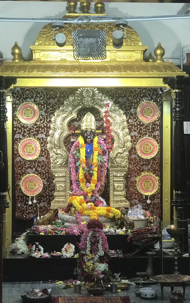 AYYANSELVA's tweet photo. May the auspicious occasion of Navratri bring into your lives eternal happiness and choicest blessings of Maa Durga🙏
#DurgaPooja2022 #DurgaMaa #Navratri2022 #MadrasKaliBari #Kaliamman #NavratriKolu
#MyClicks #MobilePhotography #iOS15.7 https://t.co/GJwO975wLN