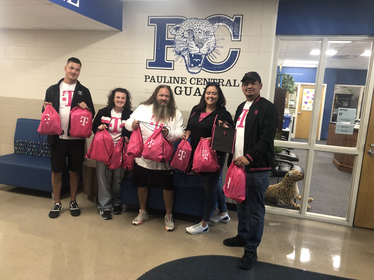 CentralPauline's tweet photo. Thank you to our friends @TMobile in Topeka for your generous donations to our @CentralPauline Jaguar Prize Store.  Our students are learning how to be Respectful, Responsible and Safe, and your gifts help us reinforce their learning.  #wearePC #PCProud #PCMissionPossible https://t.co/xBNT6MsJYI