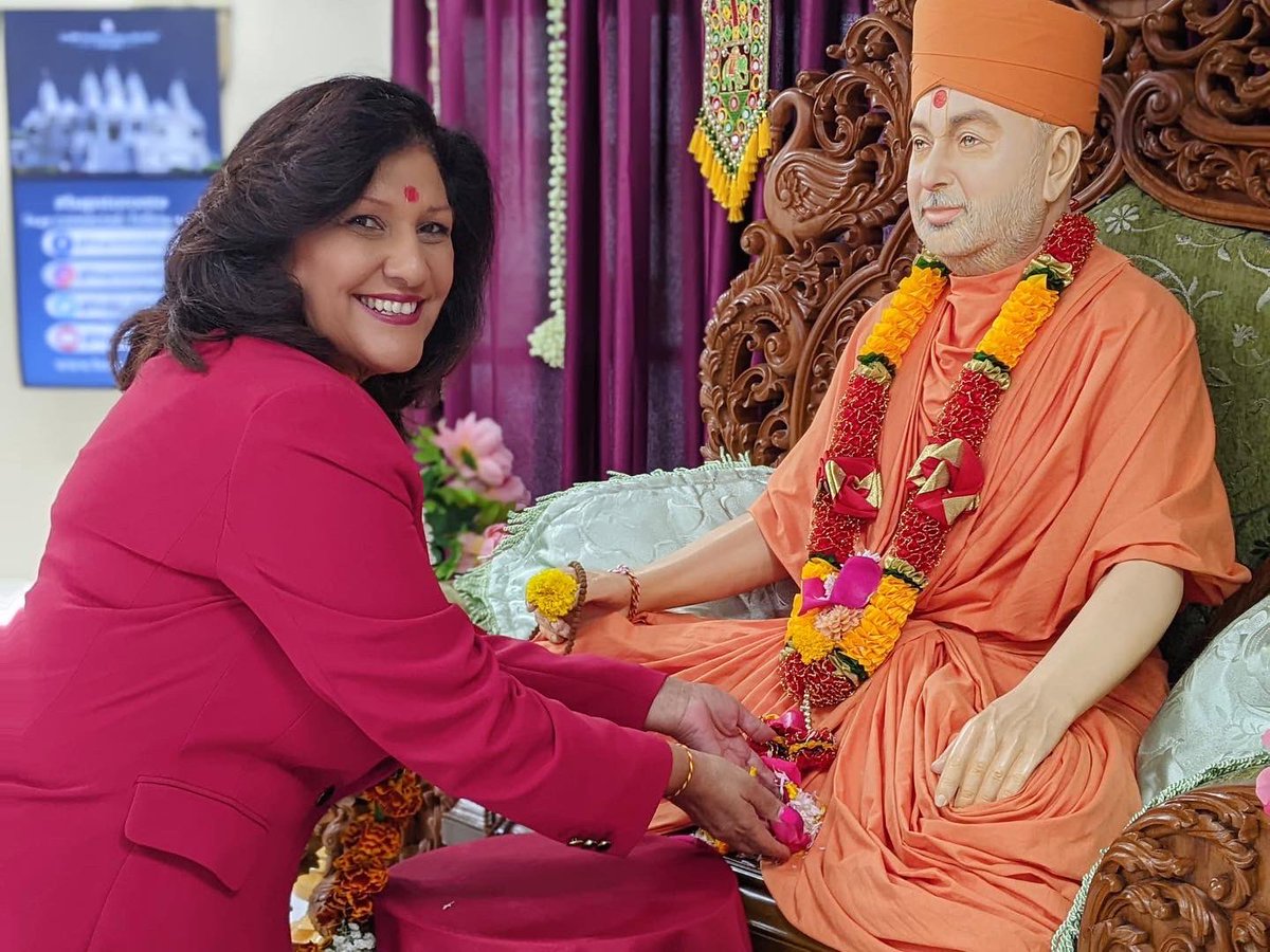 ninatangri's tweet photo. Great to join the special ladies program - Pramukh Swami Maharaj Centennial Celebrations at BAPS Shri Swaminarayan Mandir hosted by BAPS Women’s Wing. 

The life and work of HH Pramukh Swami Maharaj was showcased at the celebration and with no doubt BAPS will continue his legacy. https://t.co/itASV7Q8nj