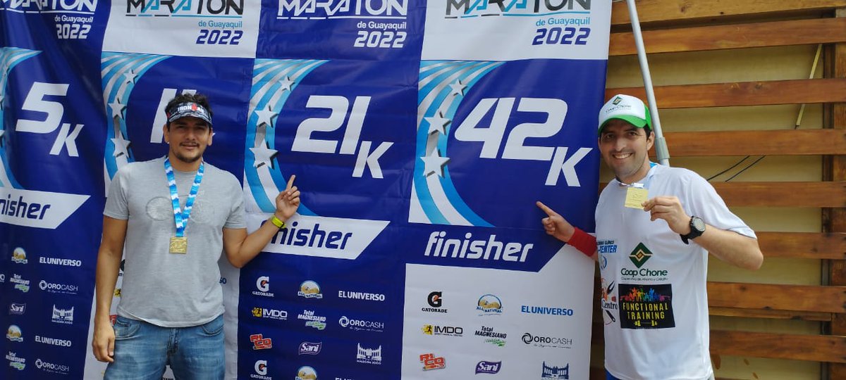 eacosta8's tweet photo. Maraton de Gye, una experiencia que debes vivirla. Valió la pena el esfuerzo diario en cada entrenamiento. Todo +. Gracias a las personas que creen en uno.

Gracias al apoyo de los patrocinadores
@CoopChone 
#FuntionalTraining
#LabCenter
#Corvicentro
@RaulGonzalezec
@lushenka_ https://t.co/wU9NNpdz2E