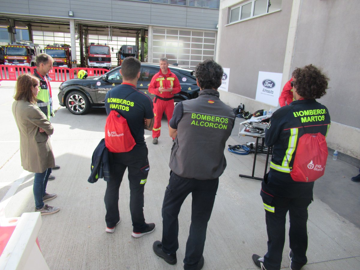 PRLbomberos's tweet photo. 1/4 Resumen en imágenes de lo vivido en Alcorcón.
Estamos satisfechos de cómo ha salido. El feedback que nos han dado es bueno.
Gracias a todos los que nos acompañaron, a los patrocinadores y colaboradores.
Andamos cansados pero ha merecido la pena. Ya pensando en el siguiente.💪 https://t.co/Leq1H406Zy