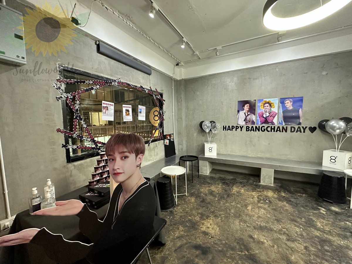 sunflow3r_up's tweet photo. เป็นคาเฟ่วันเกิดที่สนุก อบอุ่น แฮปปี้❤️
มาในธีมMissingChanที่ติดประกาศตามหาชานเต็มไปหมด555❣️
@1003_CB97 #missingCB97_1003
#HappyBangChanDay #BangChan https://t.co/cLKrf9lLz2
