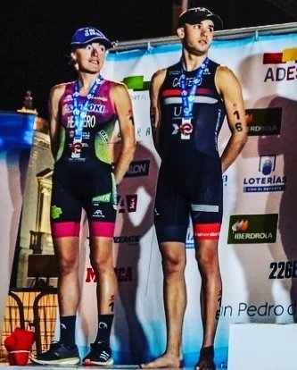TeamClaveria's tweet photo. Paula Herrero Aguirre @paula_swimmer SUBCAMPEONA DE ESPAÑA de Triatlón Sprint #fetricartagena @TRIATLONSP

Muy buenas carreras también de @tripereira y @Adrimartbay recuperando poco a poco su nivel tras sus respectivas lesiones!

Muy contentos con el trabajo de todo el grupo💪💪 https://t.co/UbNHHlzeKy