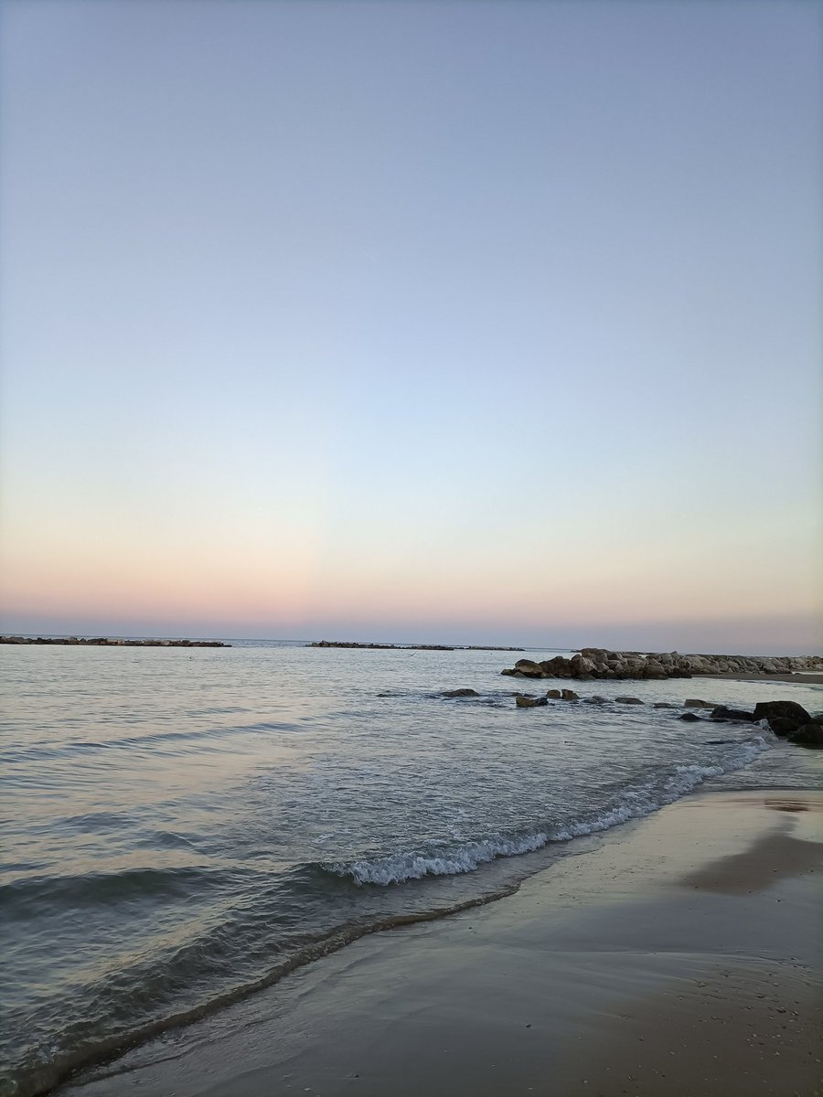 classediferro's tweet photo. #ore19
#francavilla
#abruzzo
#iocorroqui
Buona serata a tutti 😘 https://t.co/85rJULZBK8