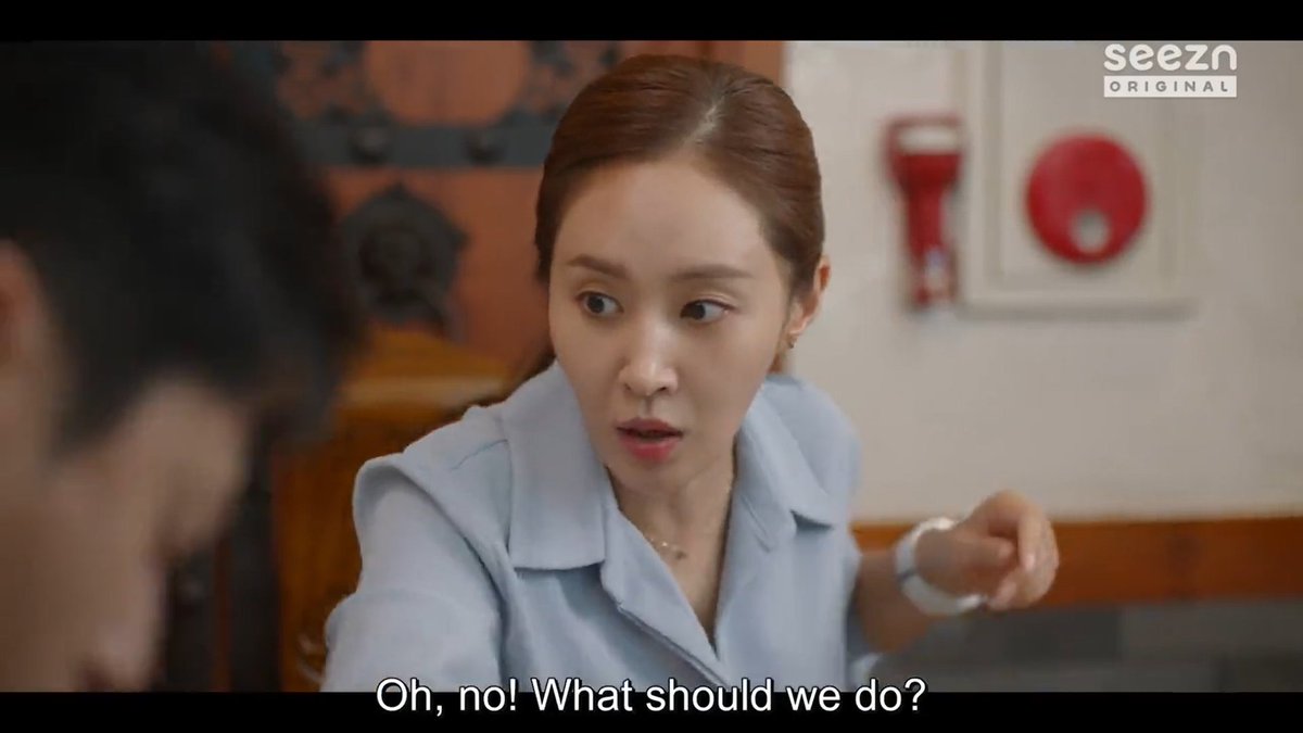 yulsera's tweet photo. i know it's probably the bare minimum but kang ddo was named that way for a reason yet he didn't even make a big deal out of her staining his expensive suit? 

i just know if she was his secretary for real, she would have been taejoon's longest lasting secretary

#GoodJobEp6 https://t.co/dacPZOamKJ